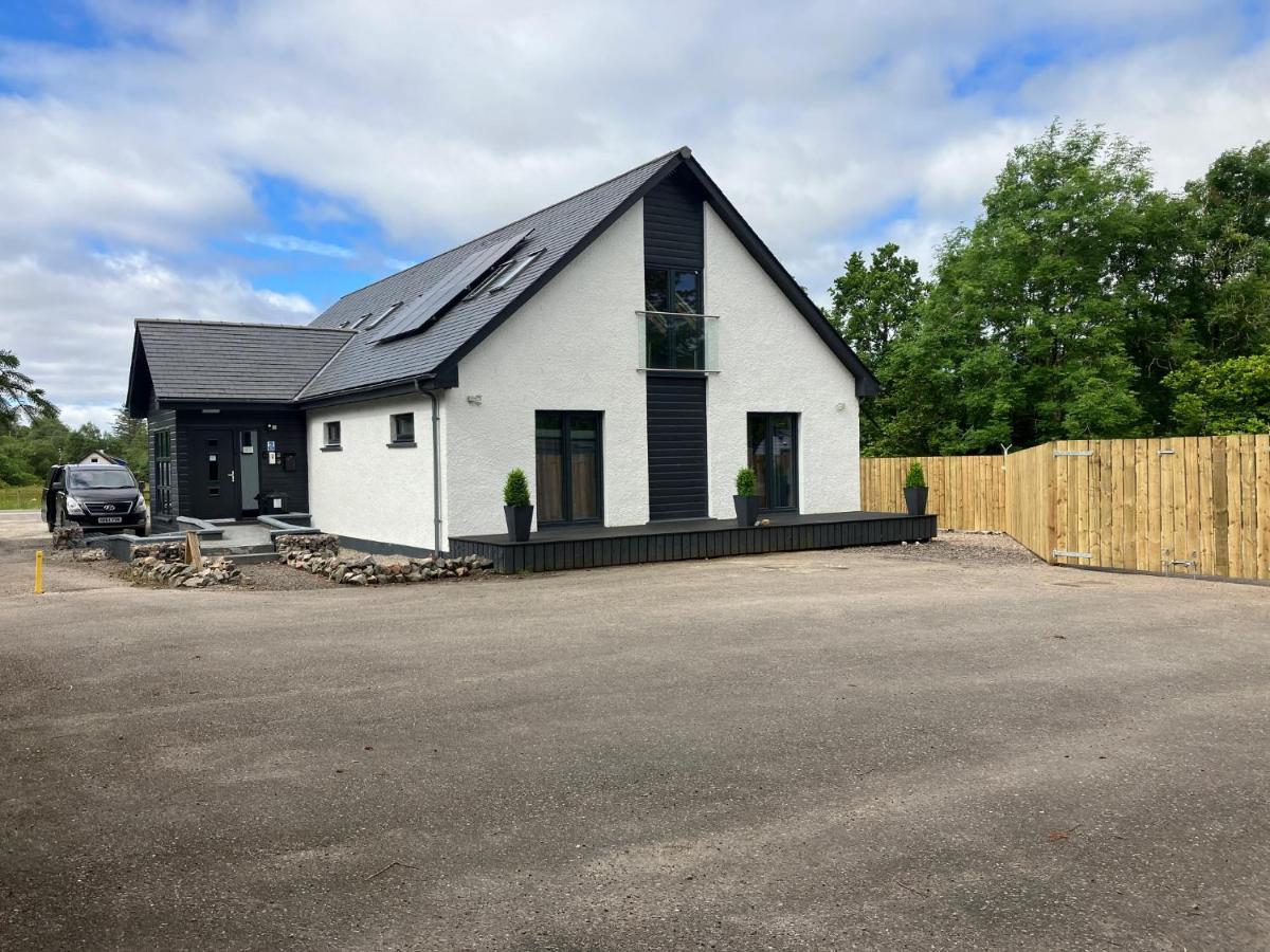 The Shack & Pods At Inchree Villa Corran  Exteriör bild